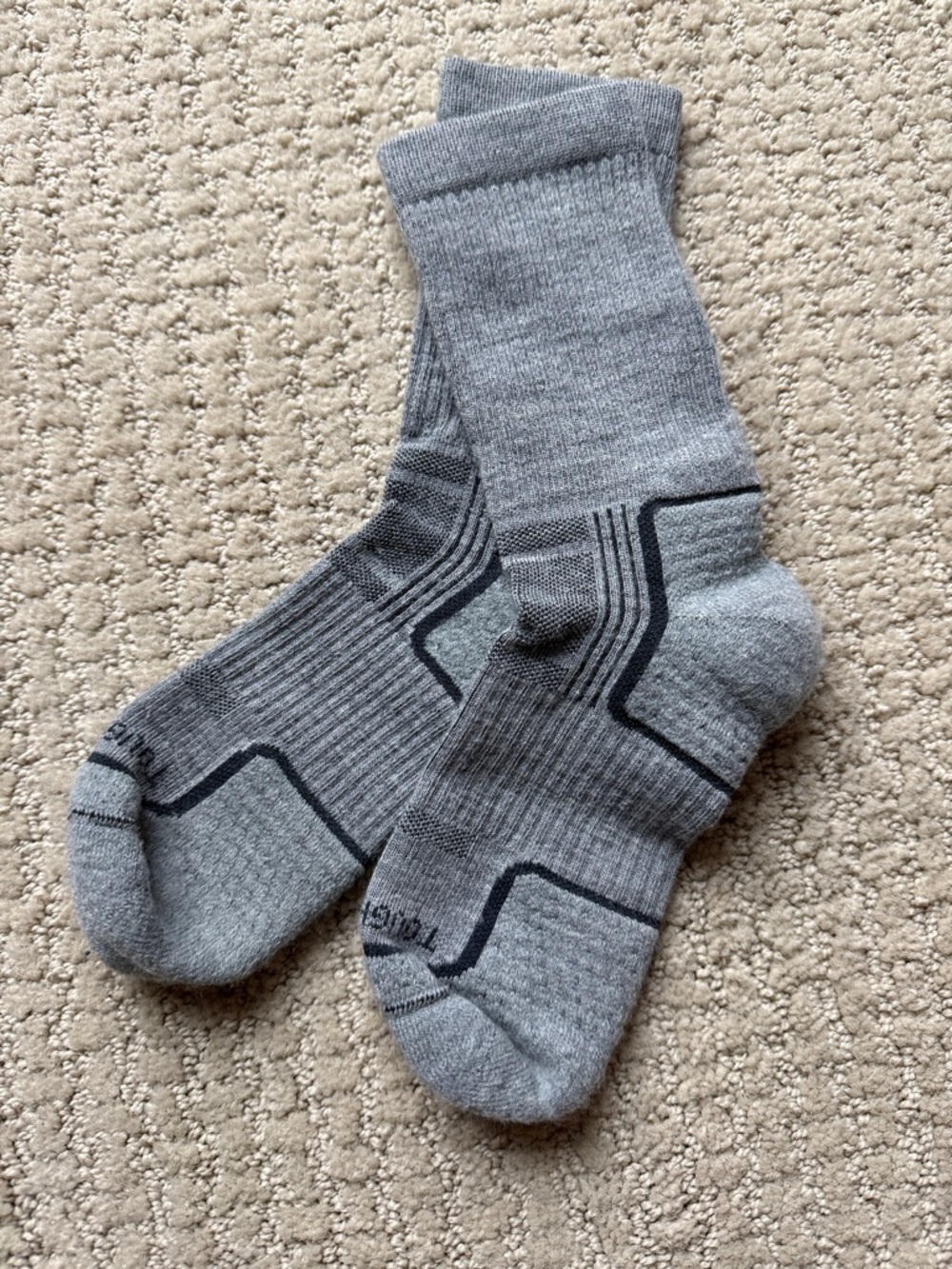 Women's Gray Hiking Socks